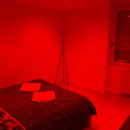 2eme Etage 42m2 Hyper Centre / Parking Gratuit
